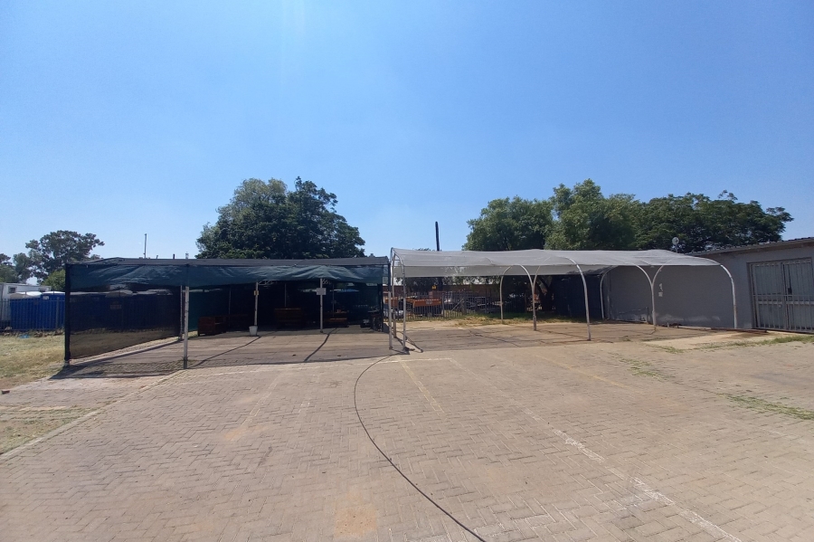 Commercial Property for Sale in Diamant Park Northern Cape